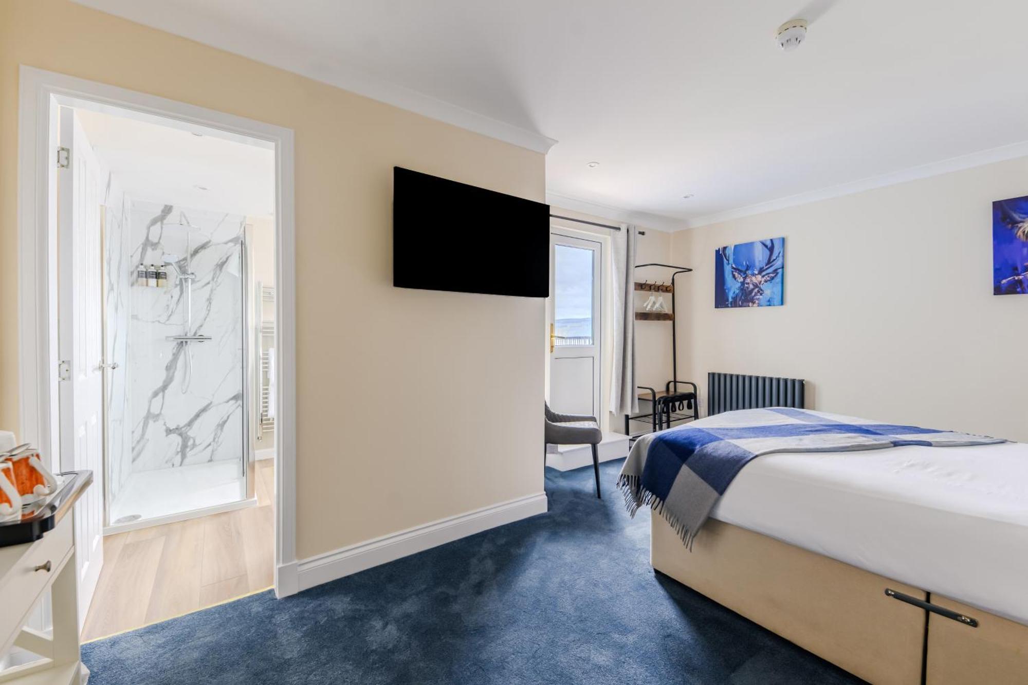 Loch Ness Clansman Hotel Дръмнадрочит Екстериор снимка